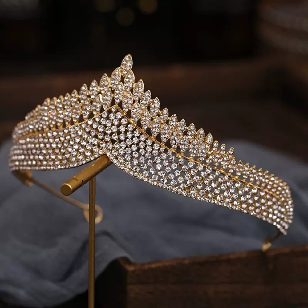 Elegant Gold Crystal Tiara